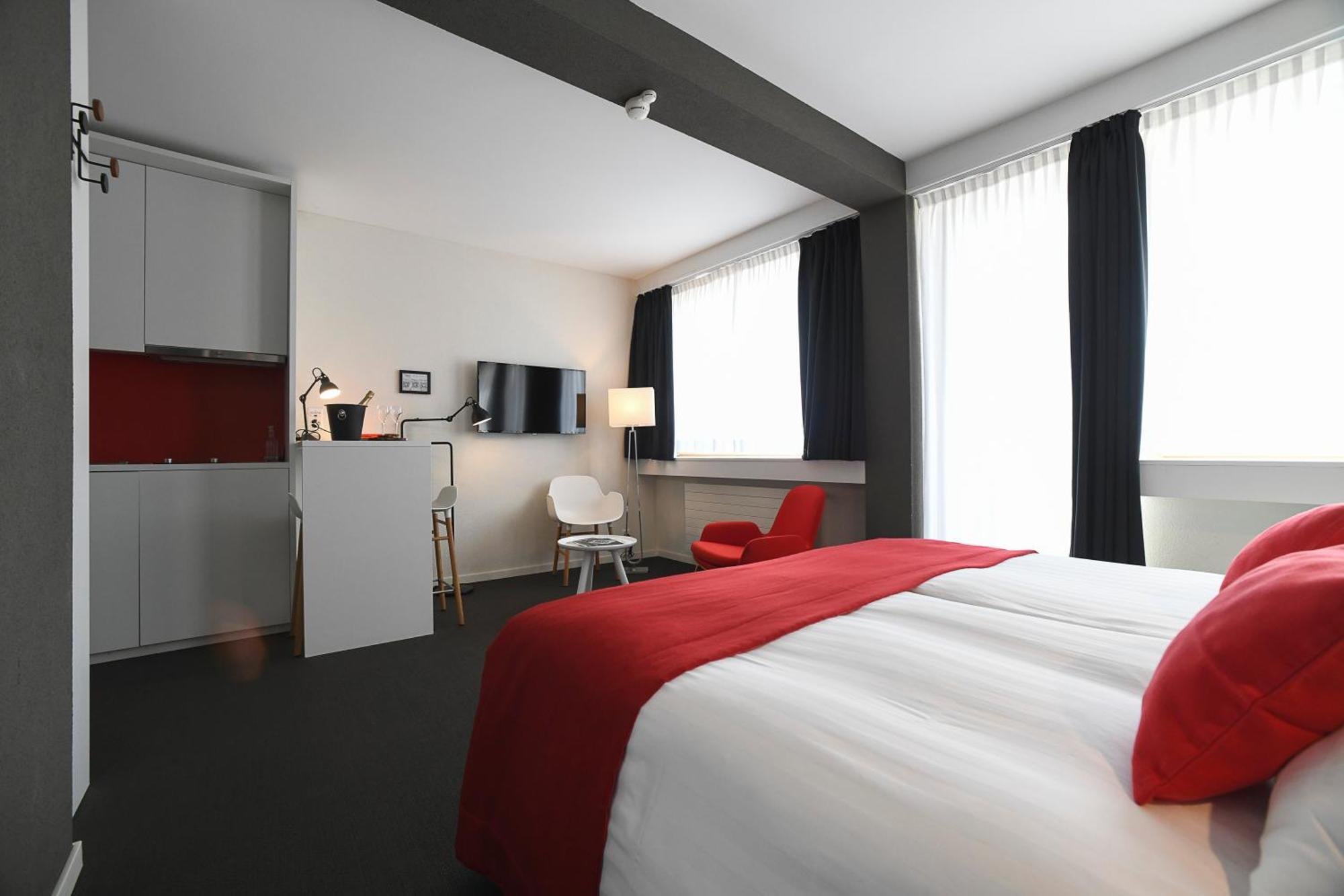 Home Swiss Hotel Geneva Phòng bức ảnh